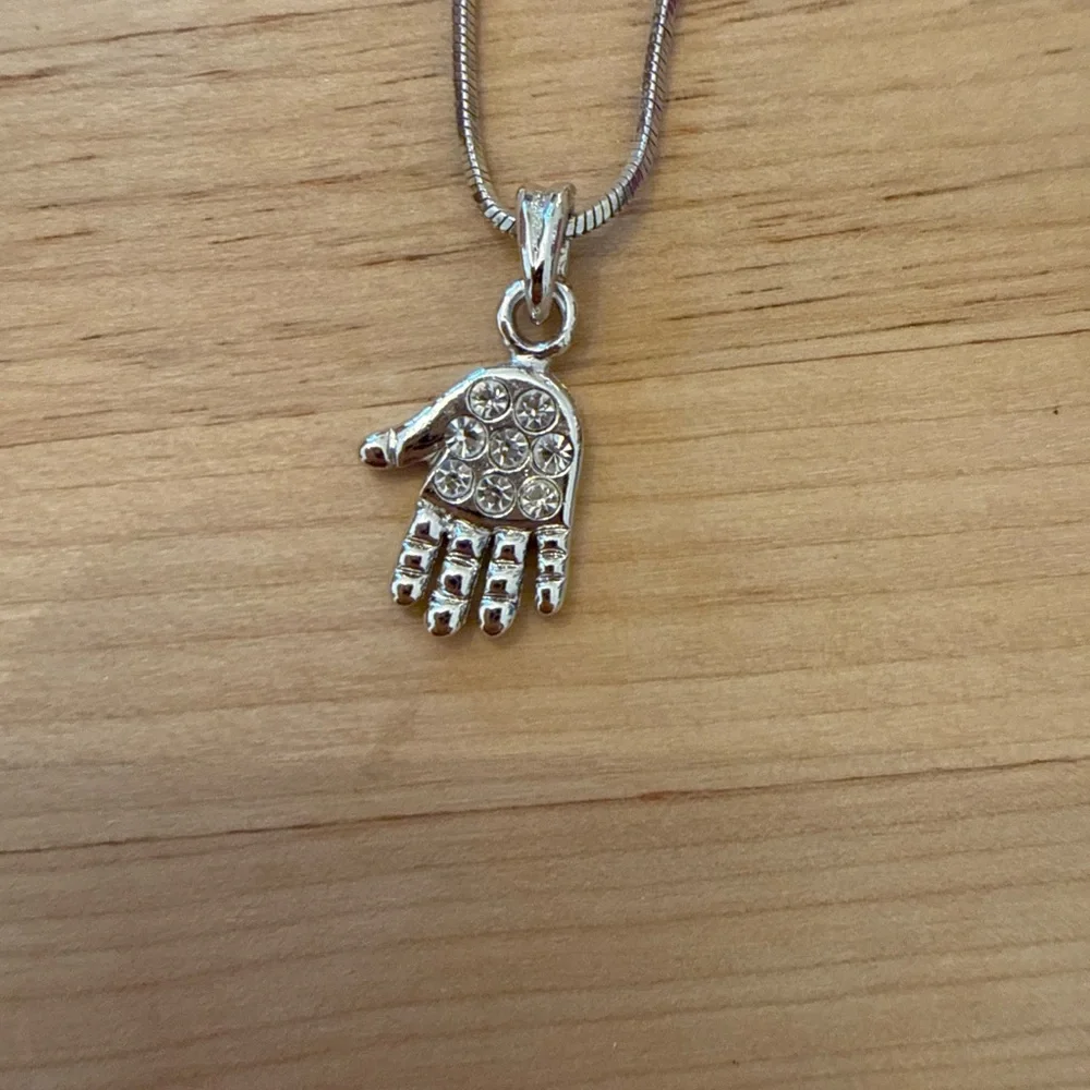 Beaux Bijoux Silver Crystal Hamsa Hand Necklace | Dainty Spiritual Pendant